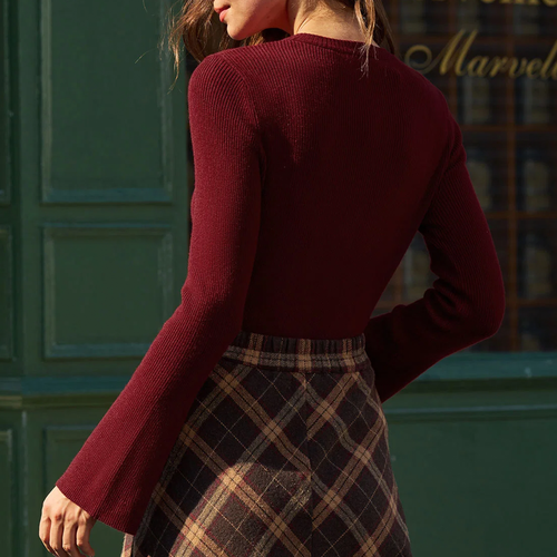 Button‑Detail Bell Sleeve Ribbed Knit Slim Top
